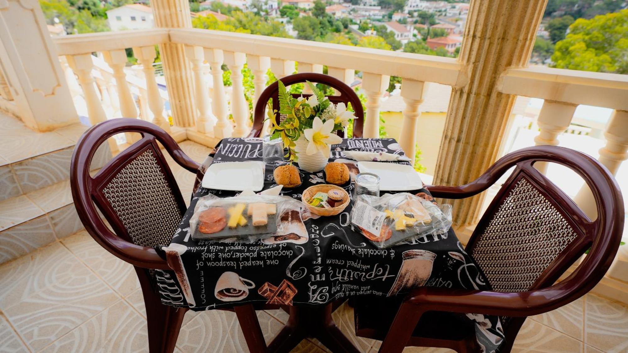 クベリャス La Casa De Mima Bed & Breakfast エクステリア 写真